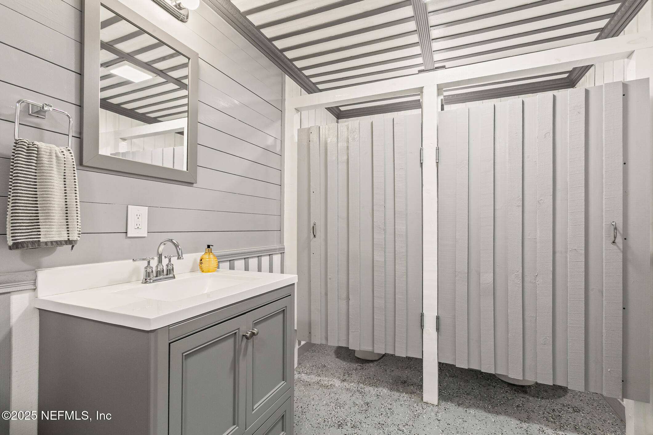 8716 Thomas Road Jacksonville, FL 32219 - Photo 52 of 91 Bathroom 3