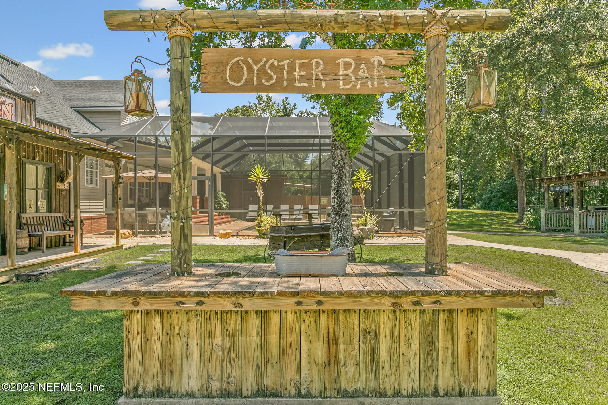 8716 Thomas Road Jacksonville, FL 32219 - Photo 64 of 91 Oyster Shucking Station