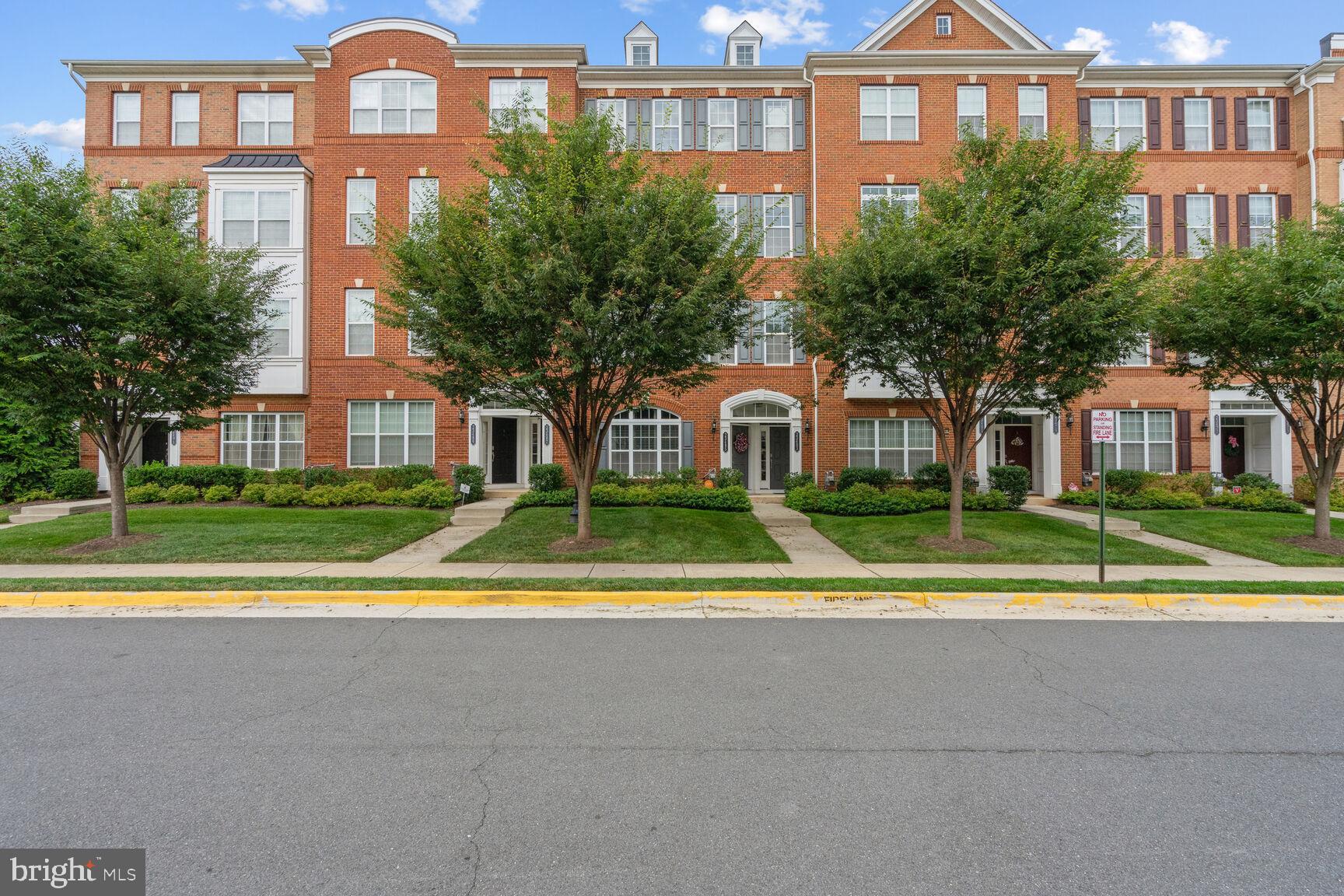23485 Logans Ridge Terrace Ashburn, VA 20148 - Photo 1 of 13 Welcome to Loudoun Valley