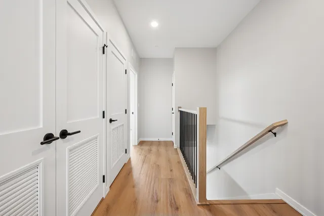 $655,000 | 944 Beloit Avenue, Unit 5, Forest Park, IL 60130