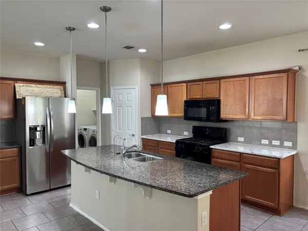 $2,500 | 9410 Privet Drive, Austin, TX 78748