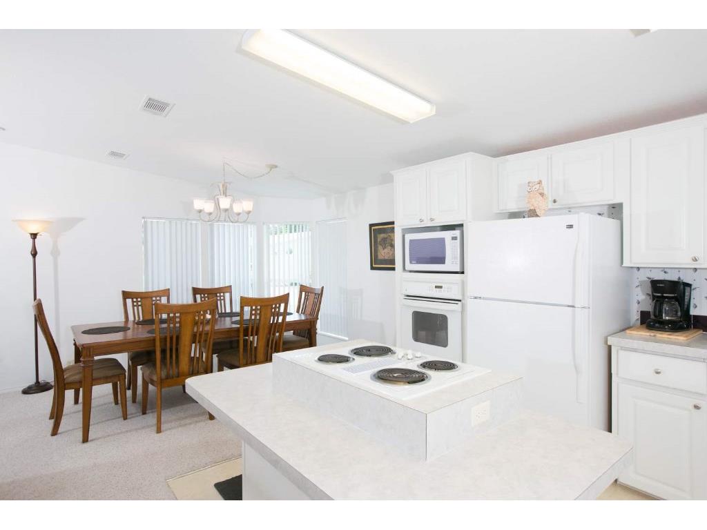 7540 Boxelder Road, Unit H27 Micco, FL 32976 - Photo 4 of 20 Gallery Image 4