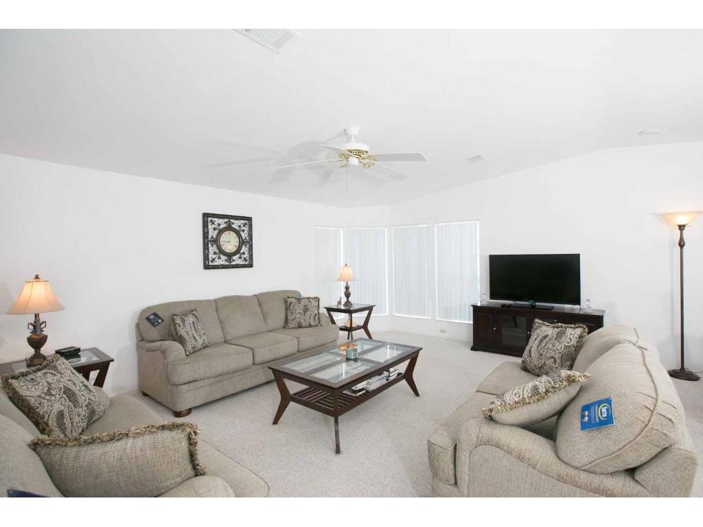7540 Boxelder Road, Unit H27 Micco, FL 32976 - Photo 8 of 20 Gallery Image 8