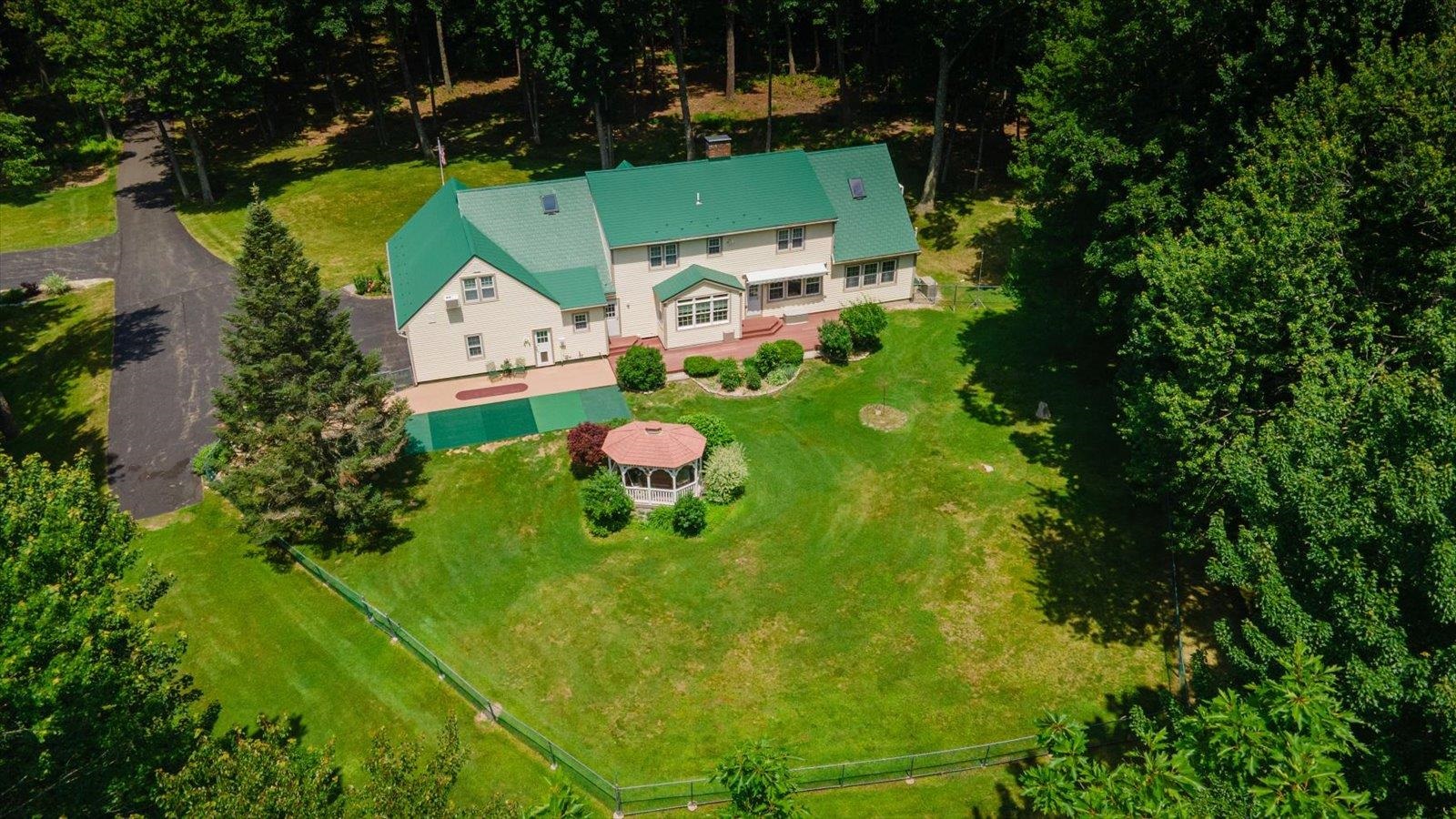 185 Thomas Road Rindge, NH 03461 - Photo 6 of 55