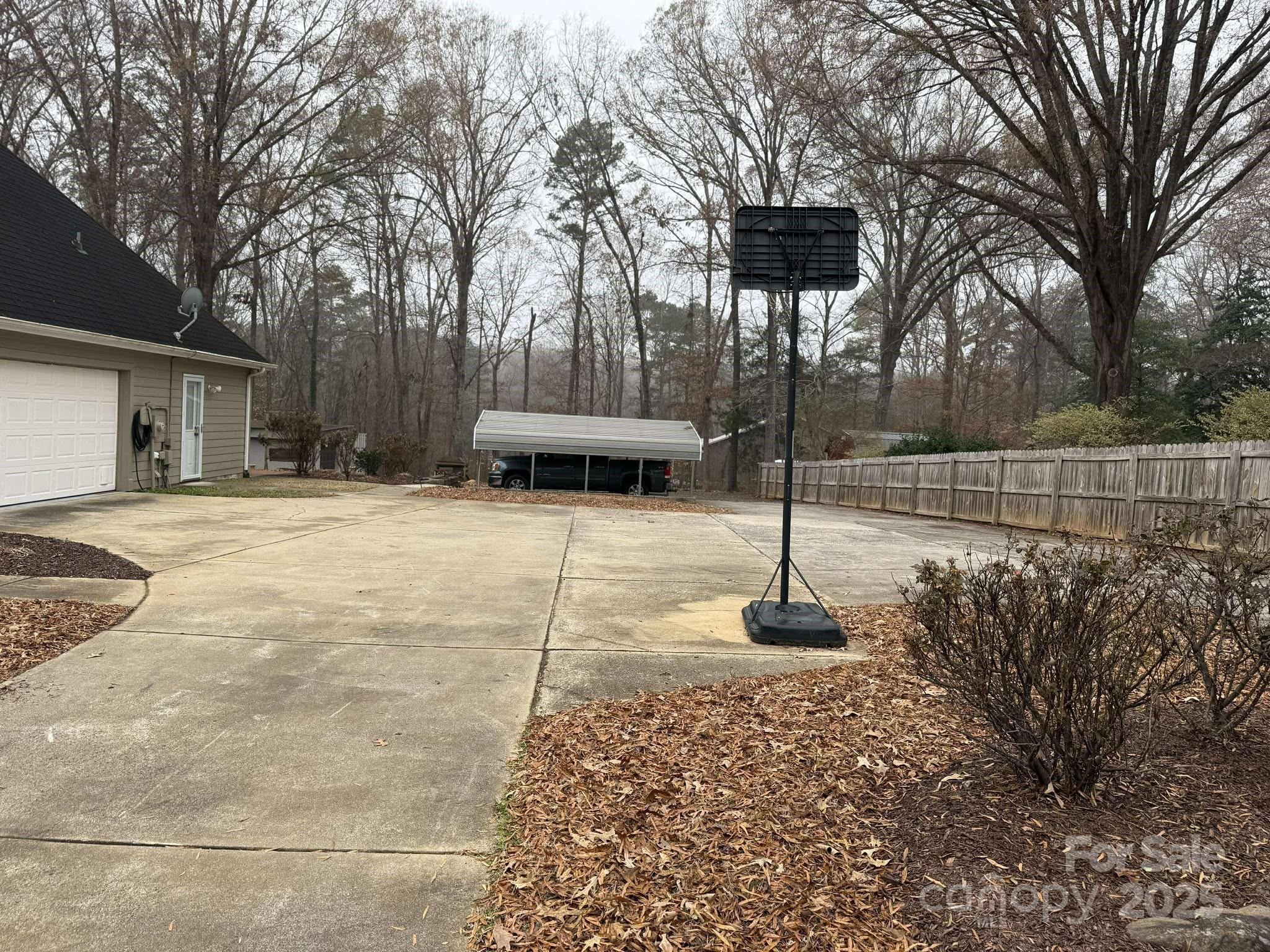 13410 Old Camden Road Midland, NC 28107 - Photo 15 of 35