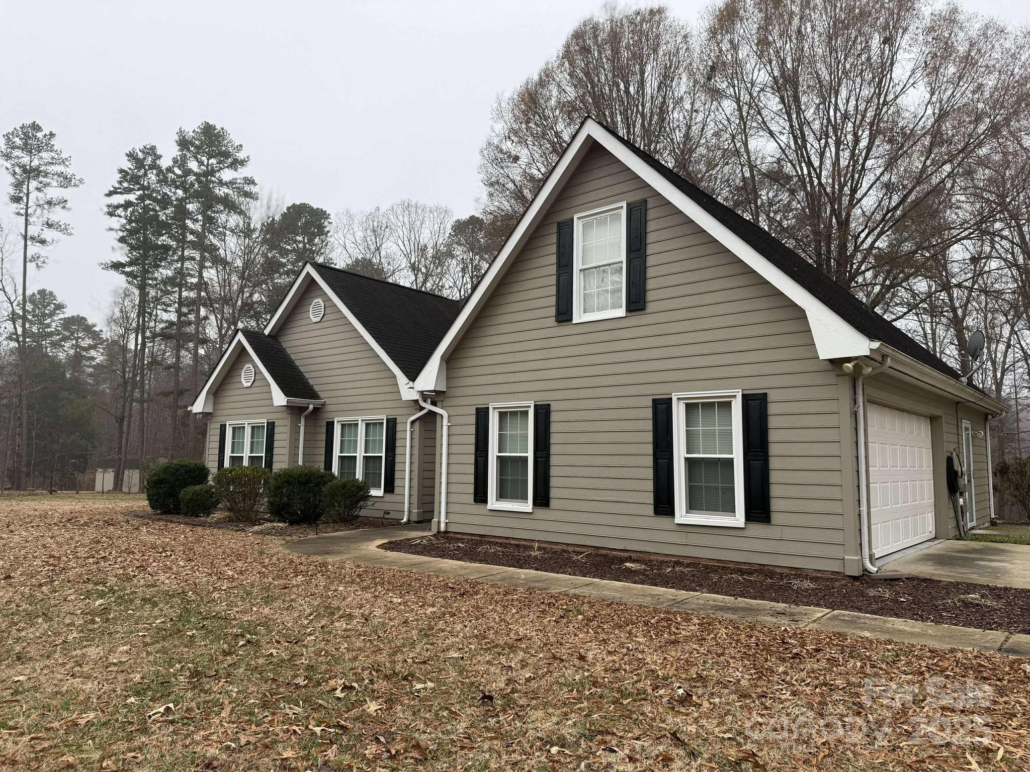 13410 Old Camden Road Midland, NC 28107 - Photo 4 of 35