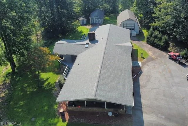 $475,000 | 2082 Mountain Valley Church Road, North Wilkesboro, NC 28659