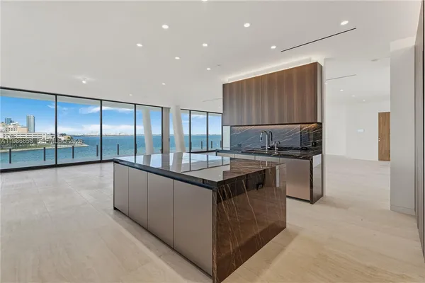 $50,000 | 5 Grove Isle Drive, Unit L502, Coconut Grove, FL 33133
