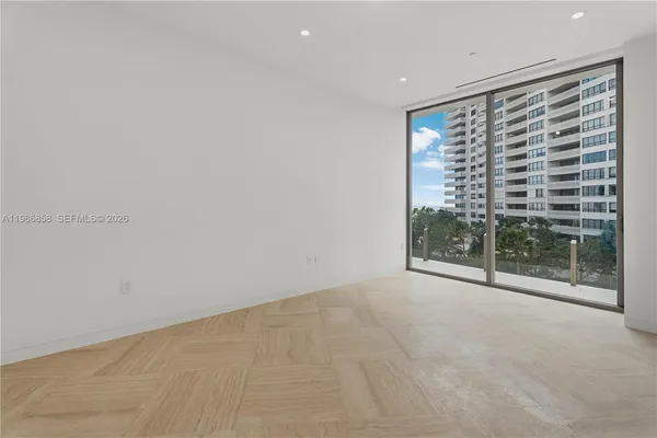 $50,000 | 5 Grove Isle Drive, Unit L502, Coconut Grove, FL 33133