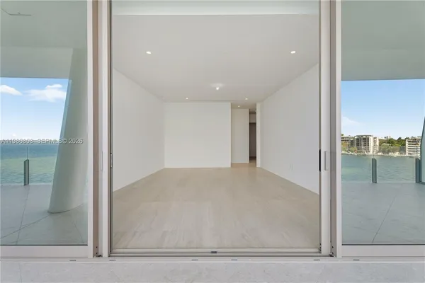 $50,000 | 5 Grove Isle Drive, Unit L502, Coconut Grove, FL 33133