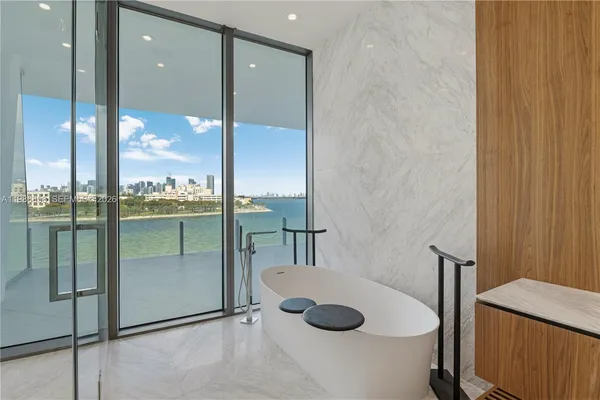 $50,000 | 5 Grove Isle Drive, Unit L502, Coconut Grove, FL 33133