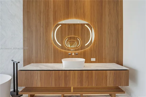 $50,000 | 5 Grove Isle Drive, Unit L502, Coconut Grove, FL 33133