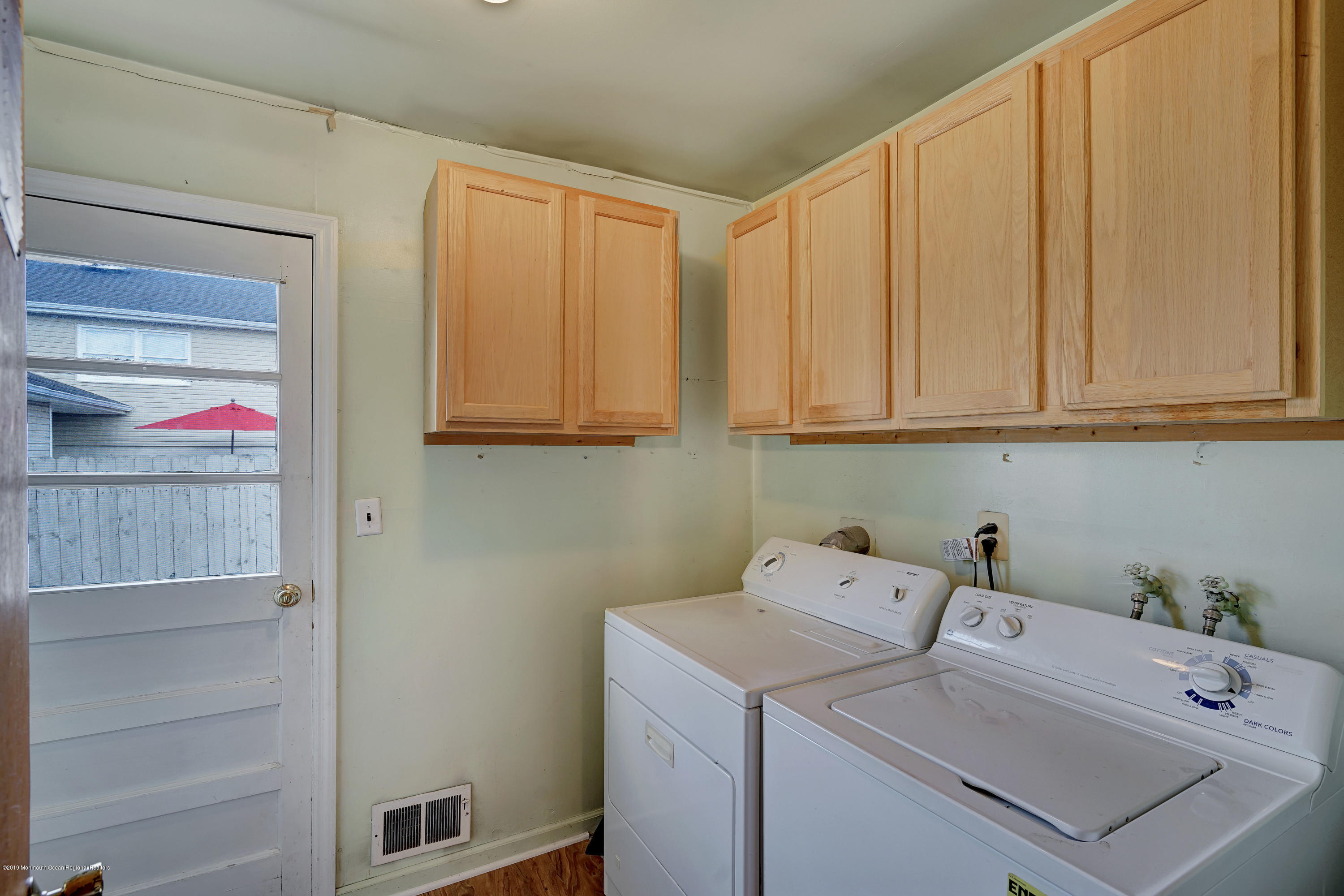 175 Binnacle Road Brick, NJ 08723 - Photo 14 of 23 Laundry Room