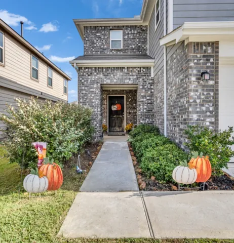 $395,000 | 14614 Monterey Cypress Drive, Houston, TX 77068