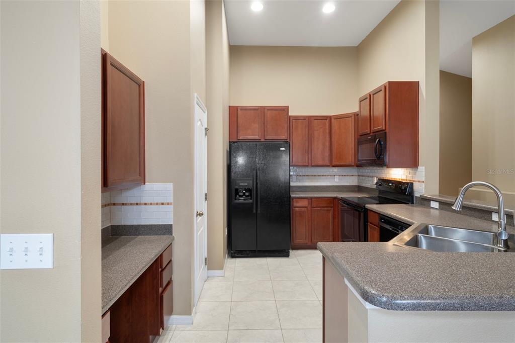 7634 Red Mill Circle New Port Richey, FL 34653 - Photo 18 of 38 Gallery Image 18