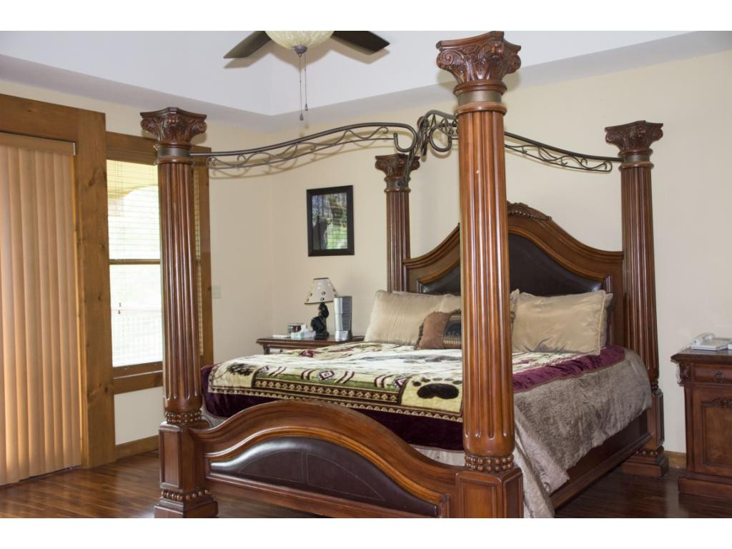 1293 Sugar Grove Church Road Butler, TN 37640 - Photo 19 of 36 master bedroom