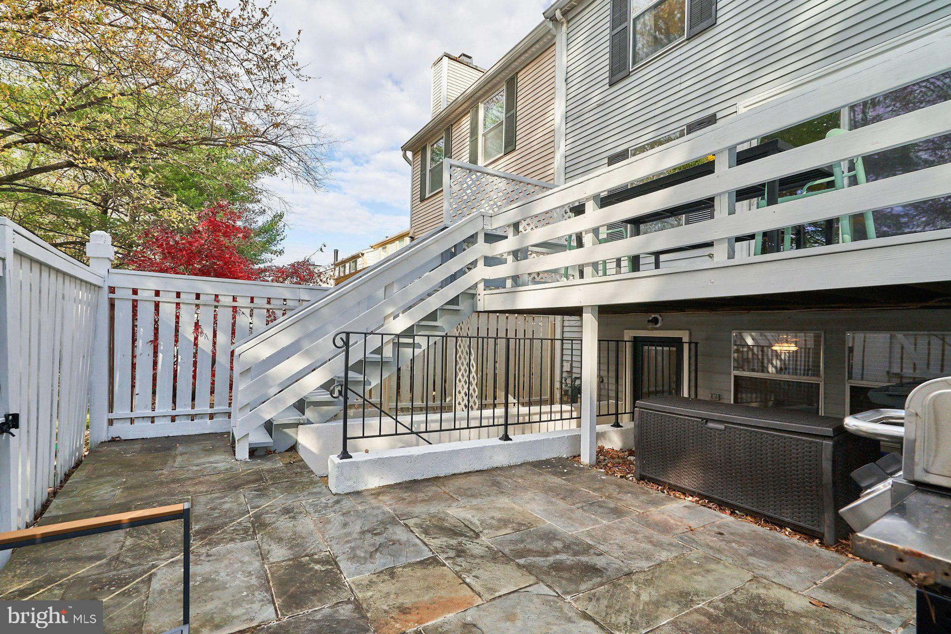 1750 Sundance Drive Reston, VA 20194 - Photo 31 of 36 a view of a building with a porch