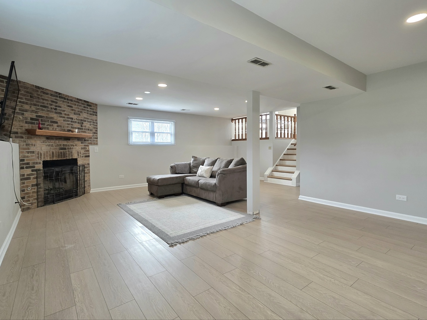 300 West Woodlawn Road New Lenox, IL 60451 - Photo 10 of 23
