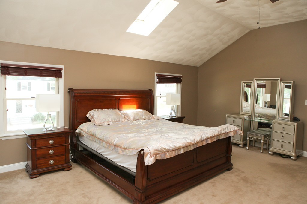 1 Edwards Road Stoneham, MA 02180 - Photo 12 of 26 Gallery Image 12