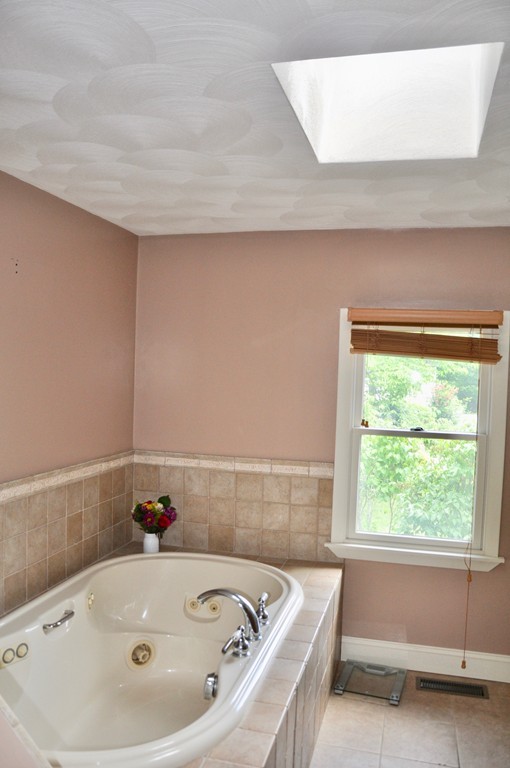 1 Edwards Road Stoneham, MA 02180 - Photo 14 of 26 Gallery Image 14