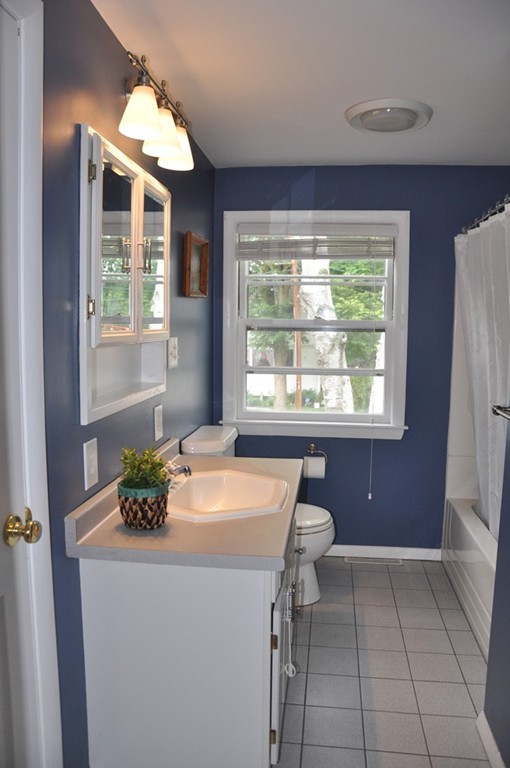 1 Edwards Road Stoneham, MA 02180 - Photo 19 of 26 Gallery Image 19