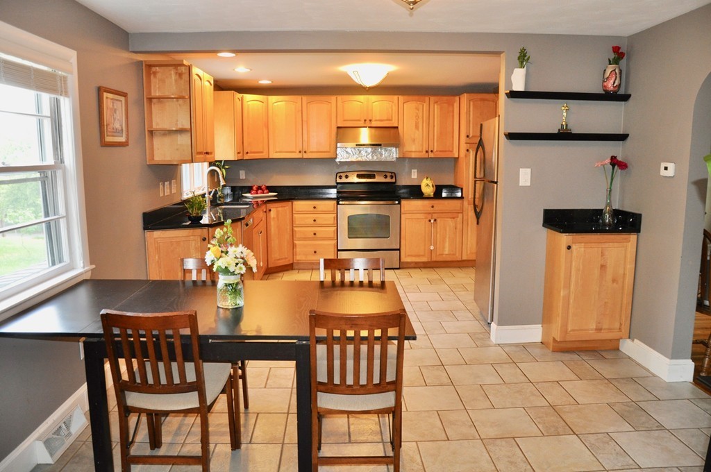1 Edwards Road Stoneham, MA 02180 - Photo 5 of 26 Gallery Image 5
