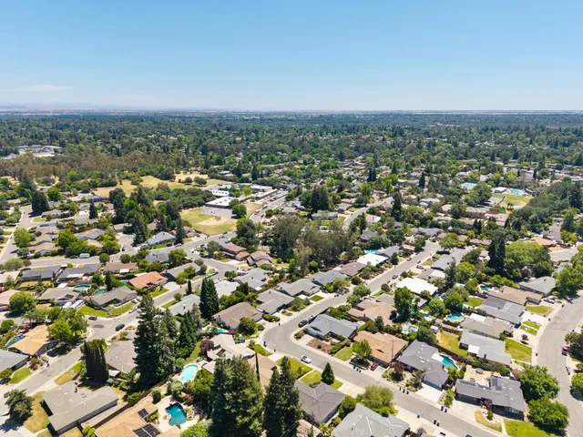 $675,000 | 6836 Westmore Way, Carmichael, CA 95608