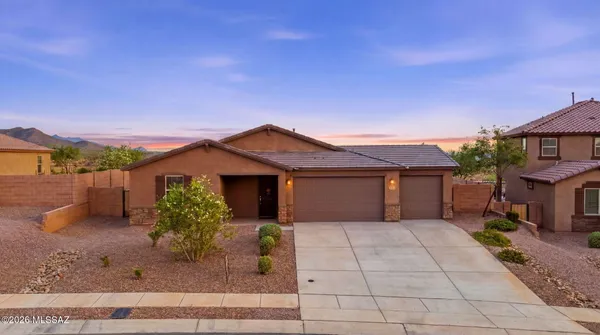 $459,999 | 17462 South Hayward Place, Vail, AZ 85641