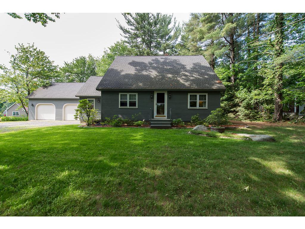 16 Barbour Road Hampton, NH 03842 - Photo 2 of 36
