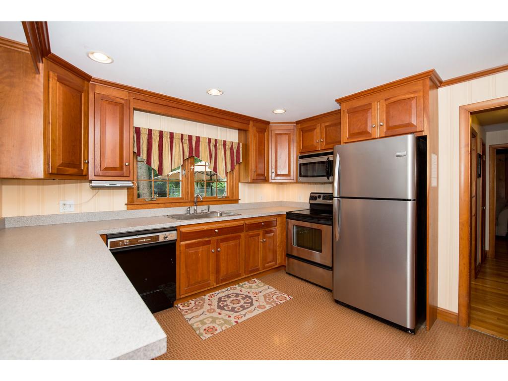 16 Barbour Road Hampton, NH 03842 - Photo 7 of 36