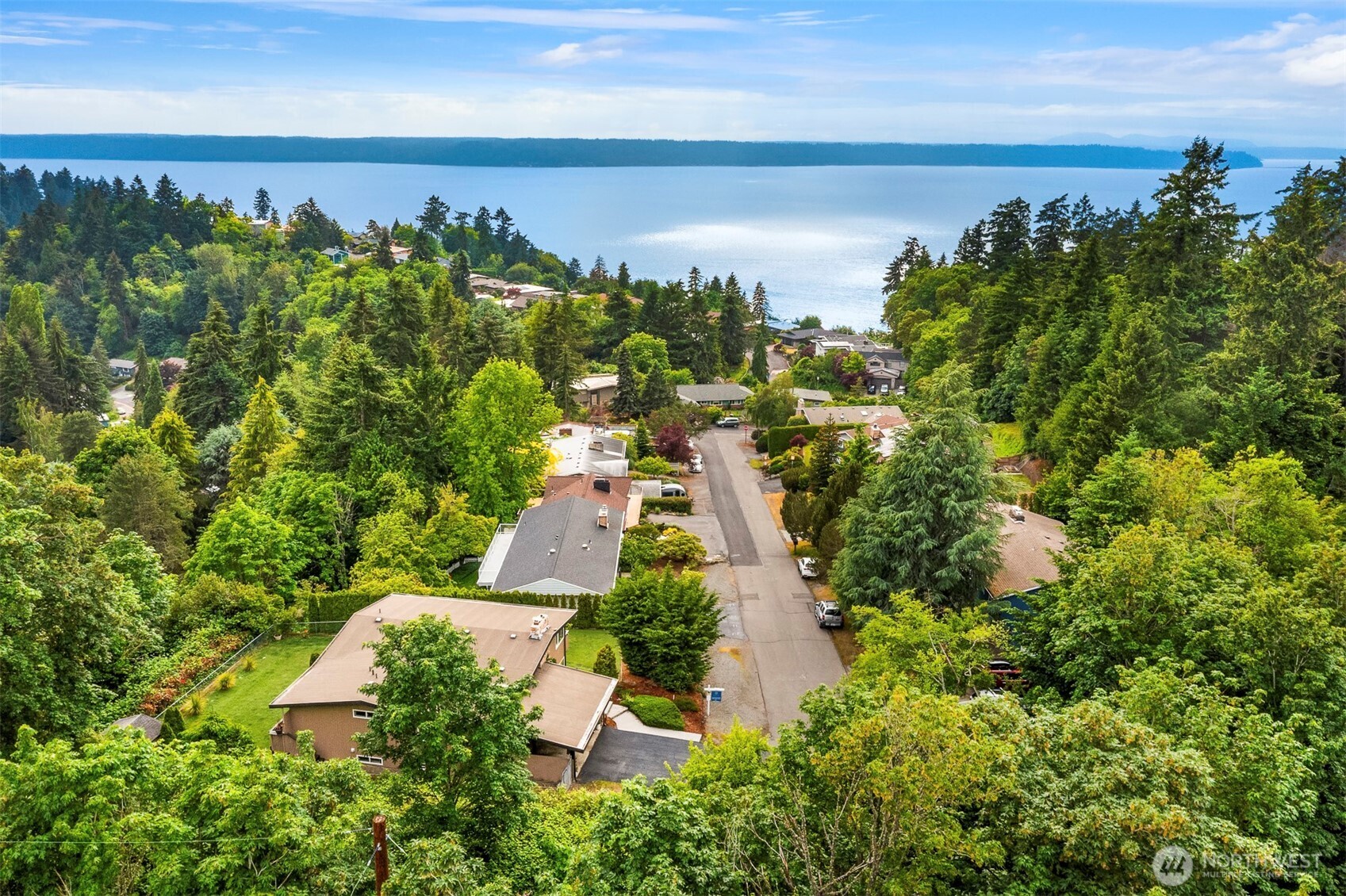 1401 Southwest 137th Street Burien, WA 98166 - Photo 2 of 40