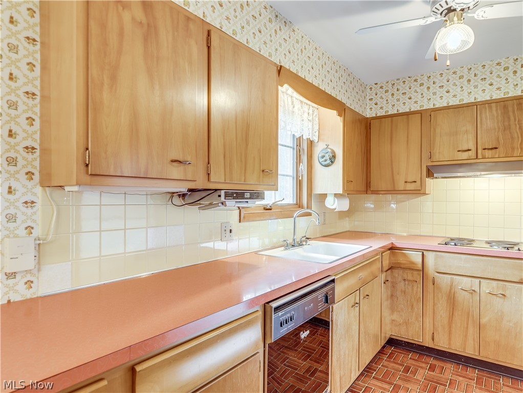 355 Trunko Road Akron, OH 44333 - Photo 6 of 22 Gallery Image 6