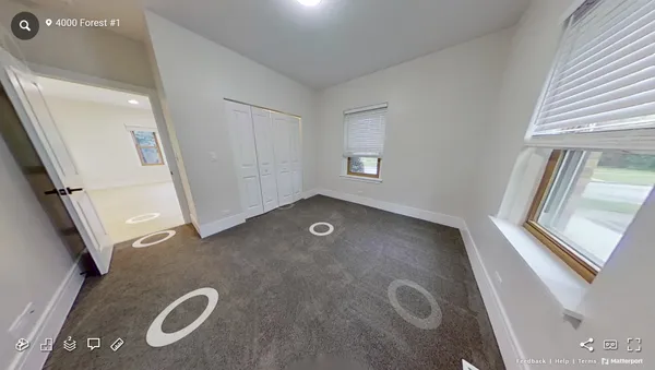 a view of livingroom with furniture