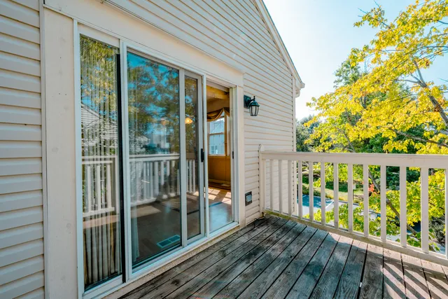 $285,000 | 621 West Natalie Lane, Addison, IL 60101