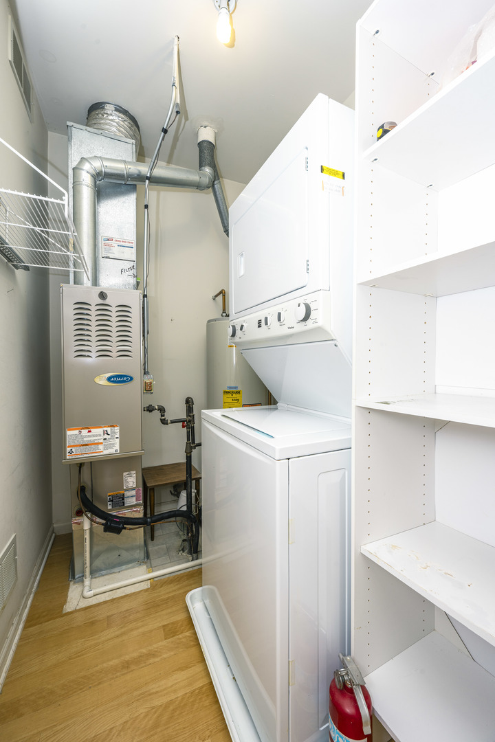 621 West Natalie Lane Addison, IL 60101 - Photo 7 of 14