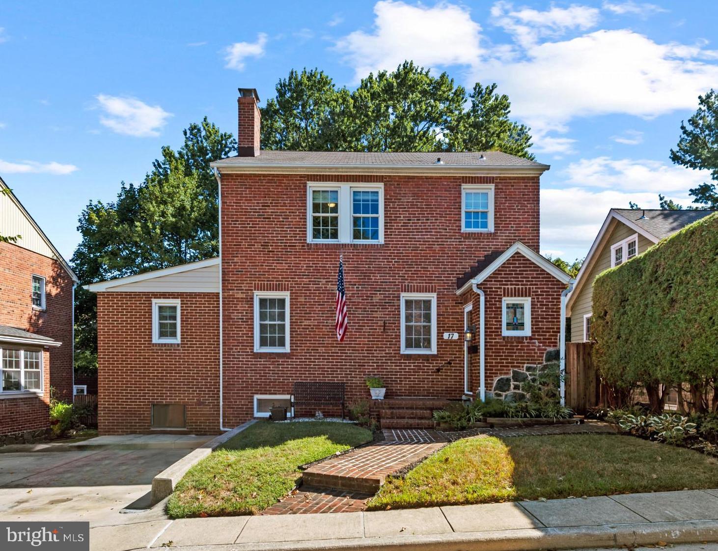 17 Cedarwood Road Baltimore, MD 21228 - Photo 1 of 40 Welcome to 17 Cedarwood Rd.