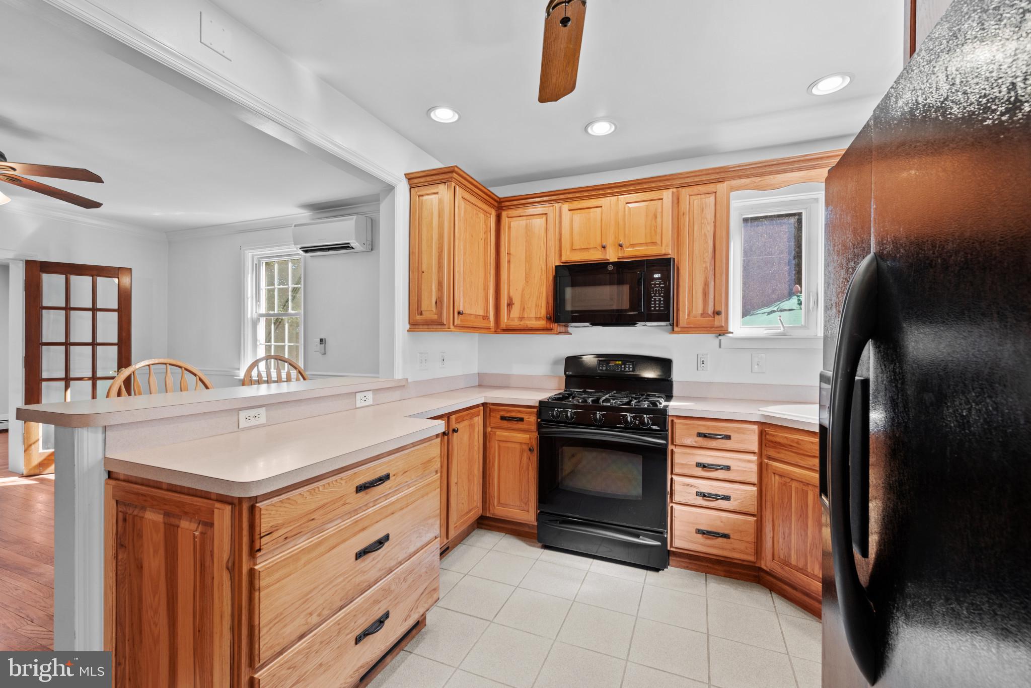 17 Cedarwood Road Baltimore, MD 21228 - Photo 15 of 40 Plenty of storage and counter space