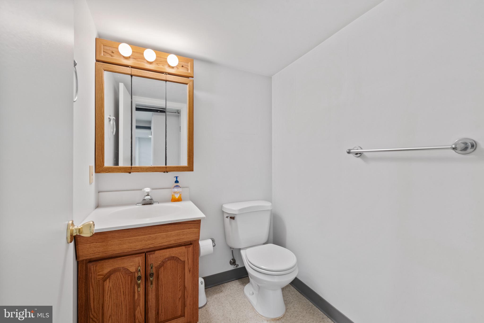 17 Cedarwood Road Baltimore, MD 21228 - Photo 31 of 40 Half Bath in Basement