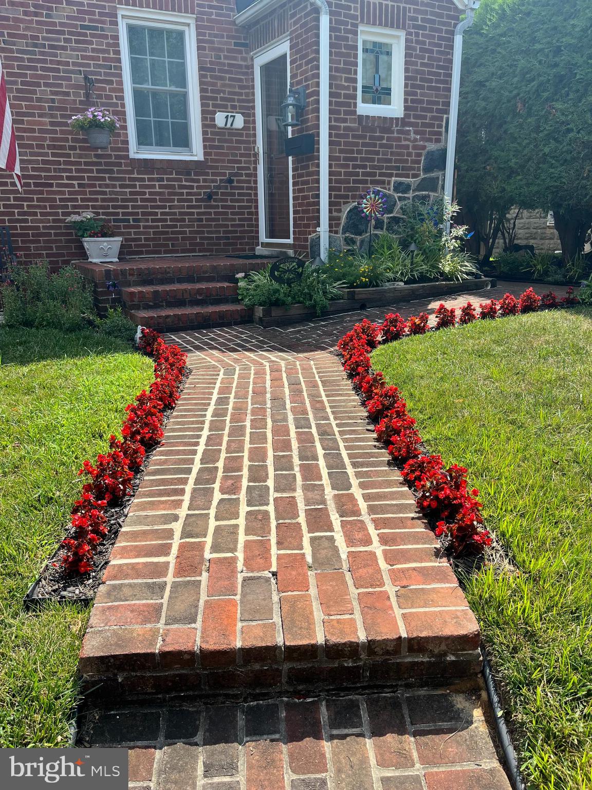 17 Cedarwood Road Baltimore, MD 21228 - Photo 39 of 40 Gallery Image 39