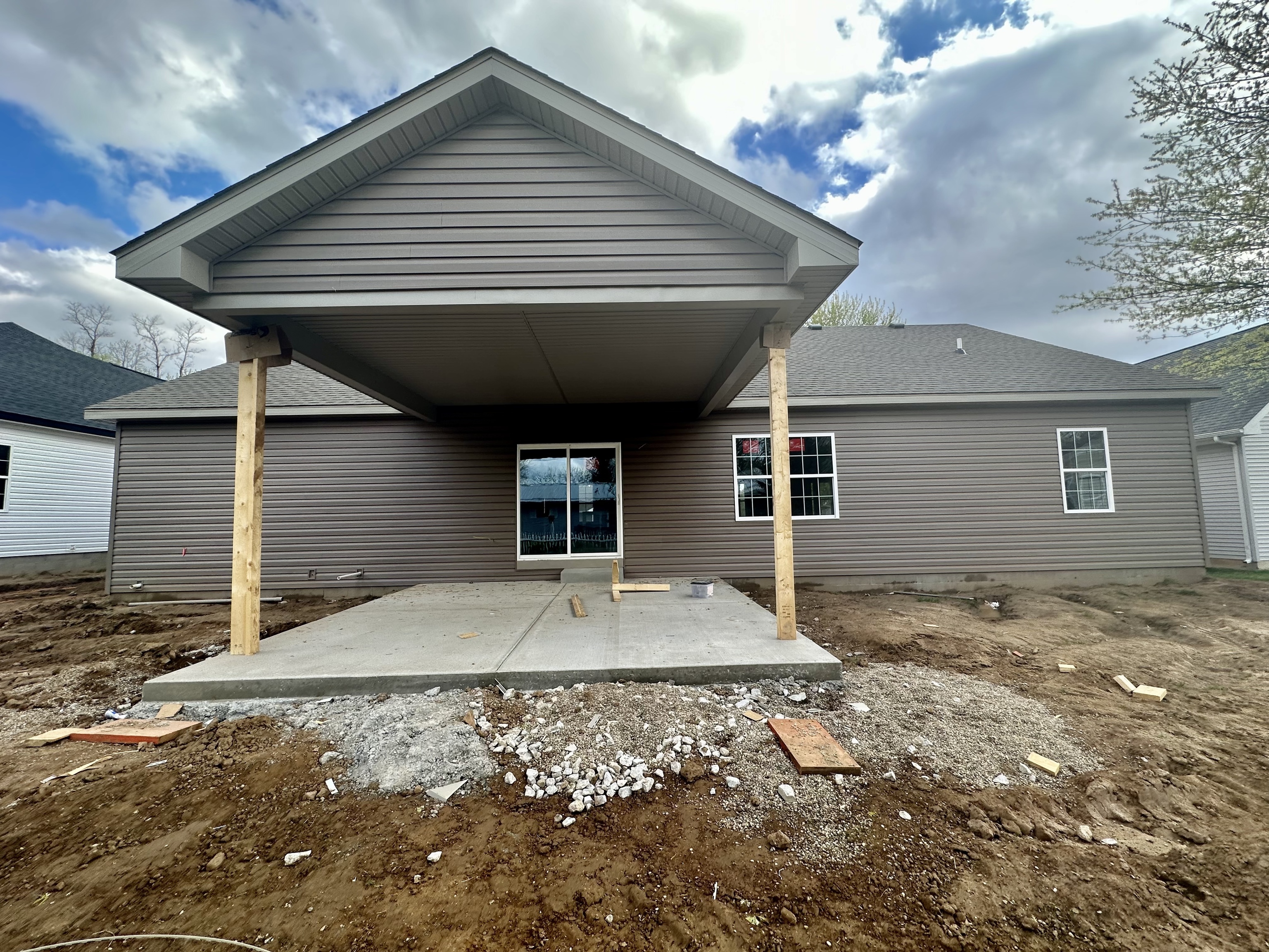 1015 Sunset Drive Covington, IN 47932 - Photo 3 of 18