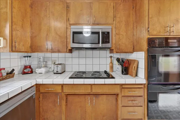 $549,800 | 290 Joes Lane, Hollister, CA 95023