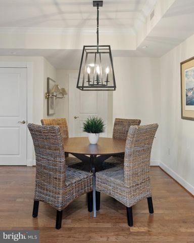 $750,000 | 5 Park Place, Unit 117, Annapolis, MD 21401