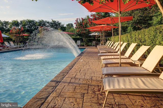 $750,000 | 5 Park Place, Unit 117, Annapolis, MD 21401