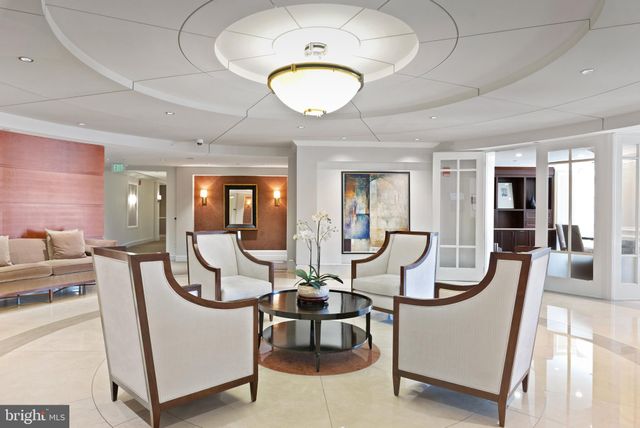 $750,000 | 5 Park Place, Unit 117, Annapolis, MD 21401