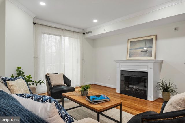 $750,000 | 5 Park Place, Unit 117, Annapolis, MD 21401