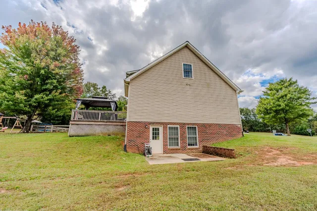 $380,000 | 225 Frost Drive, Concord, VA 24538