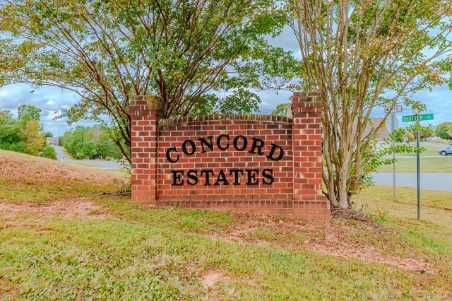 $380,000 | 225 Frost Drive, Concord, VA 24538