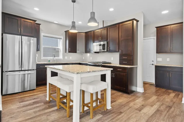 $399,900 | 2908 Mark Twain Drive, Chaska, MN 55318