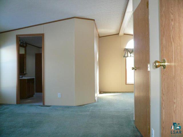 4215 South Darrow Road Superior, WI 54880 - Photo 8 of 9