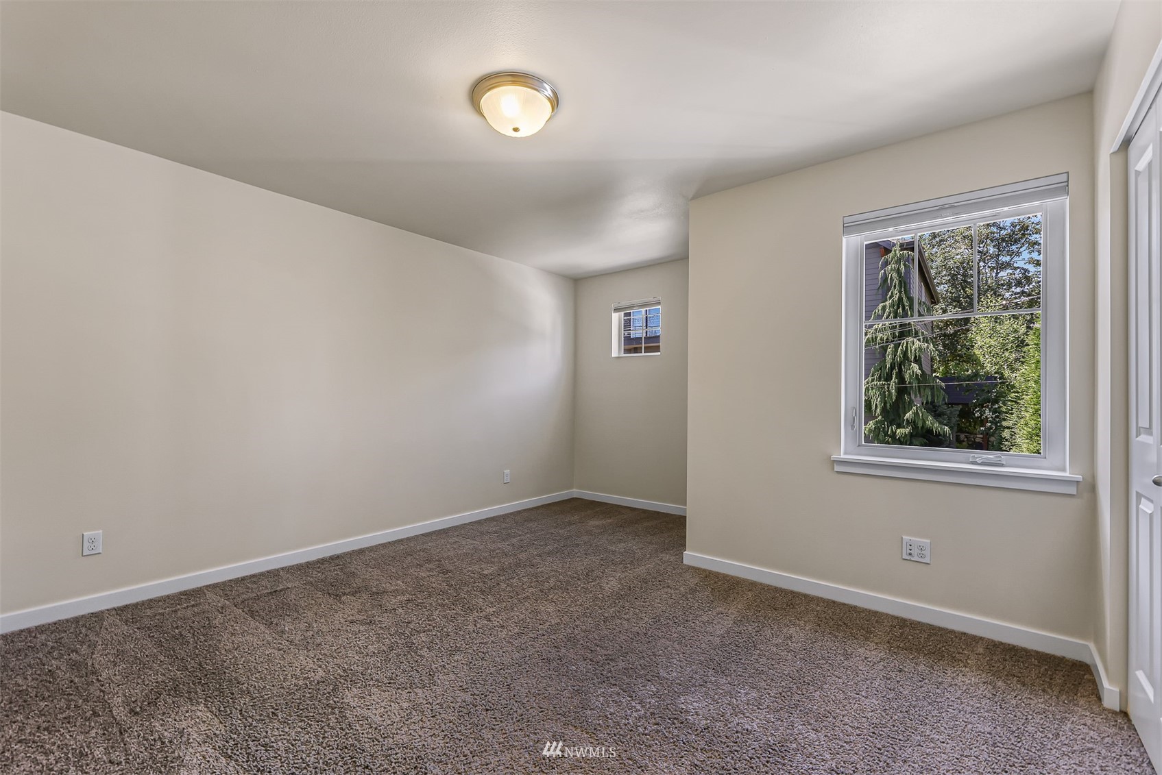 1920B Southwest Brandon Street Seattle, WA 98106 - Photo 24 of 40 Gallery Image 24